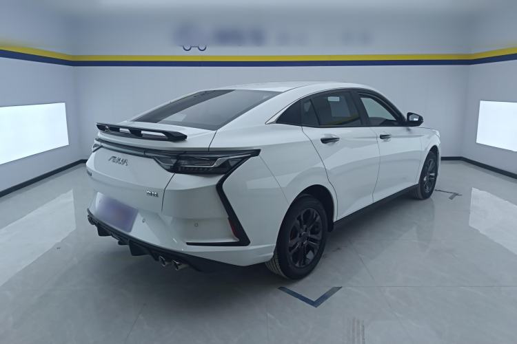 Used Dongfeng Aeolus Yixuan 2023 Mach Edition 1.5L Automatic Chasing Shadow Version
