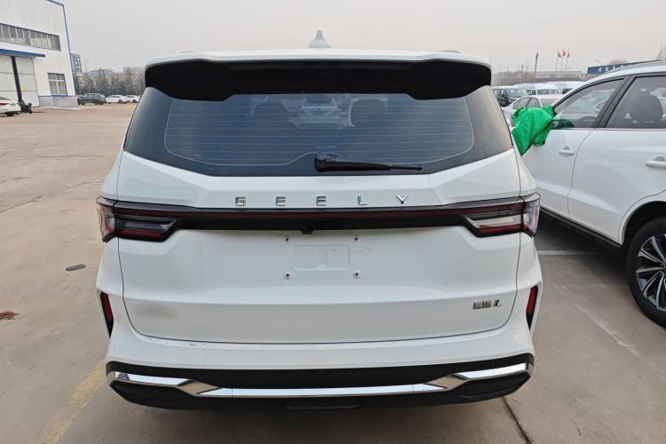 Used Geely Auto Jiajie 2023 Geely Jiaji L 1.5TD DCT Luxury Model
