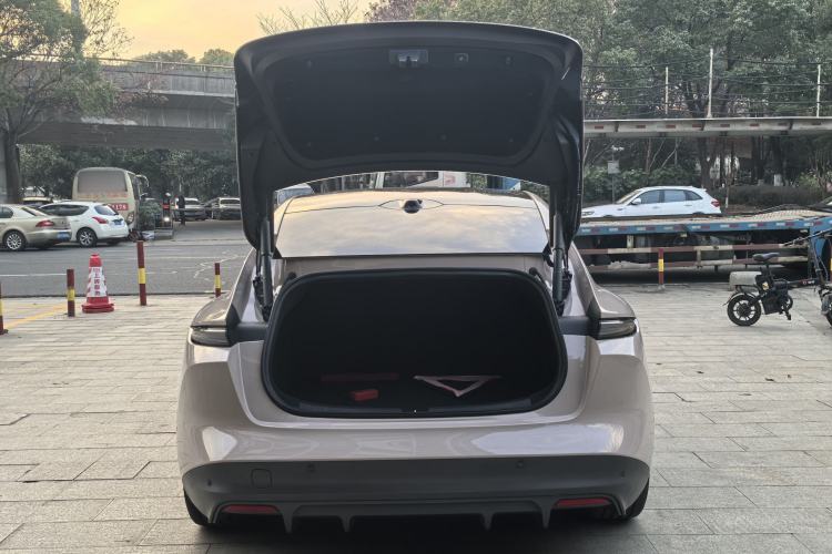 Used Nio ET5 2022 75 kWh
