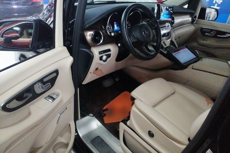 Used Mercedes-Benz V-Class 2022 V 260 L Long-wheelbase Luxury Edition
