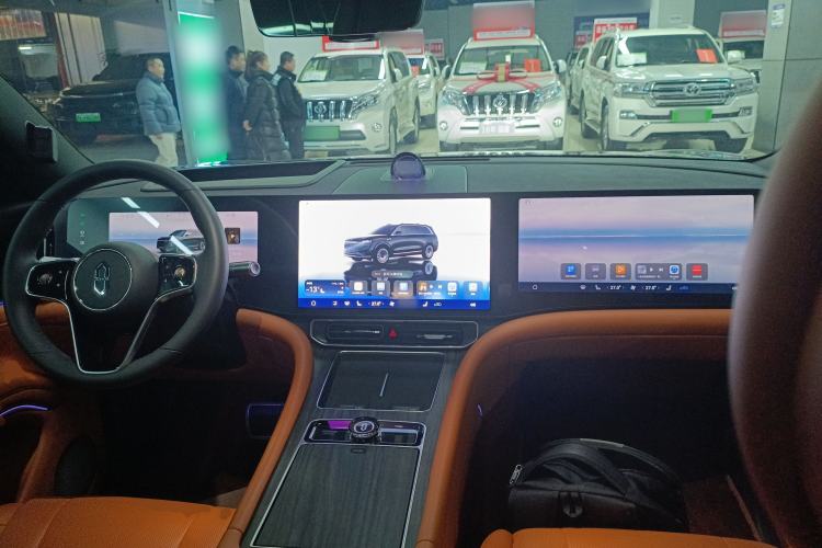 Used Hima AITO M9 2024 Range-Extended Ultra Version 42 kWh 6-Seater Model
