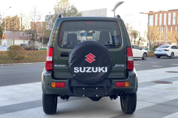 Used Suzuki Jimny 2015 1.3 AT JLX
