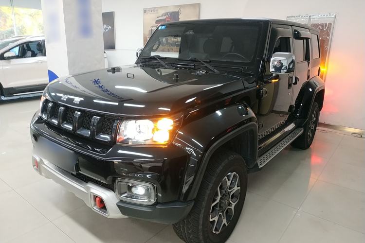 Used  BJ40 2019 PLUS 2.3T Automatic Four-Wheel Drive Premium Edition China VI
