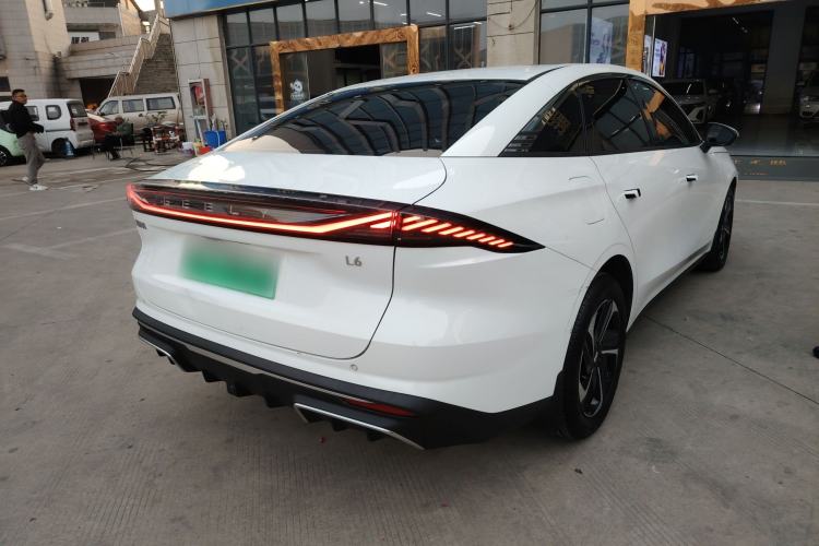 Used  L6 2023 60km PLUS