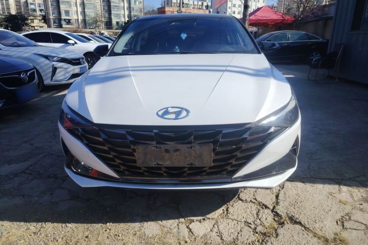 Used Hyundai Elantra 2022 1.5L CVT LUX Prestige Edition