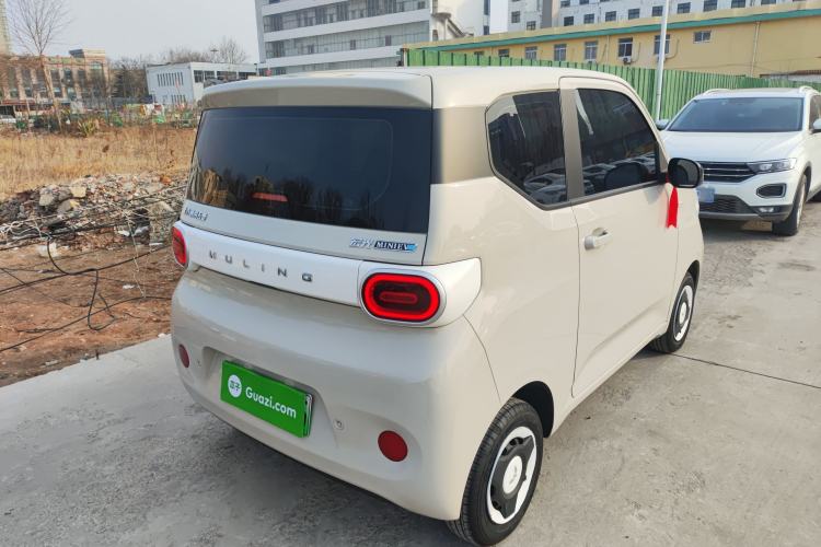 Used Wuling Hongguang MINIEV 2024 3rd Generation 215km Youth Edition