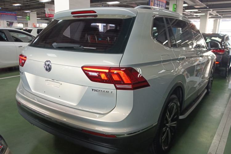 Used Volkswagen Tiguan L 2019 330TSI Automatic Two-Wheel Drive Panoramic Comfort Edition China VI Standard