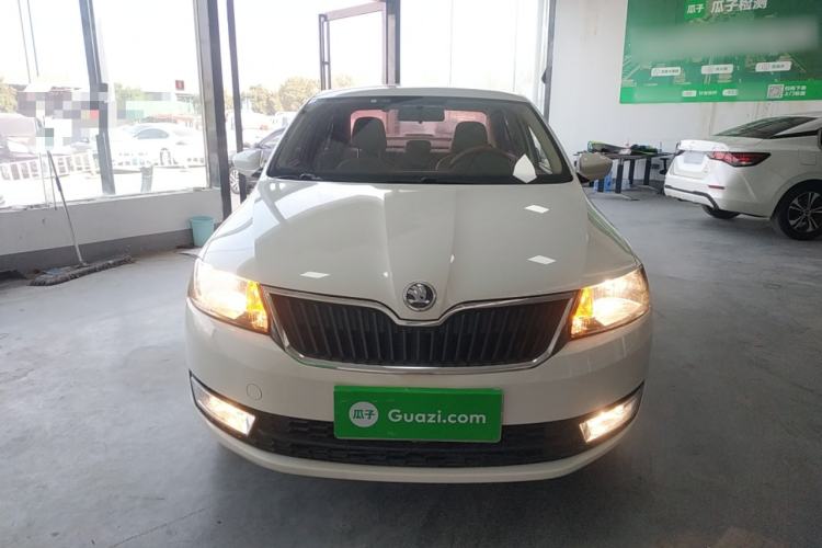 Used Skoda Rapid 2016 1.6L Manual Trend Edition
