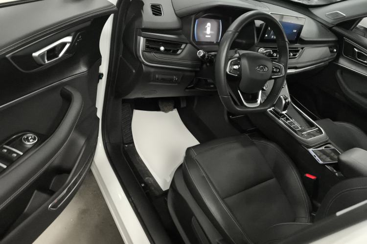 Used Chery Tiggo 8 2022 1.5 TCI Automatic Exclusive Edition 7-Seater
