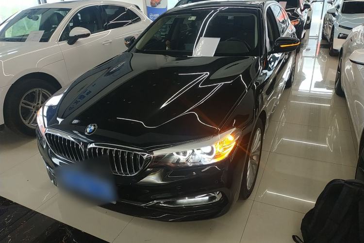 Used BMW 5 Series 2019 525Li Luxury Package
