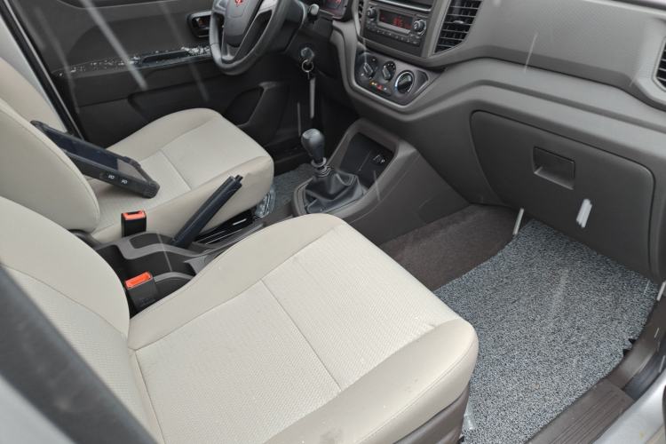 Used Wuling Hongguang V 2022 1.5L Jingqu Edition Electric-Assist LAR
