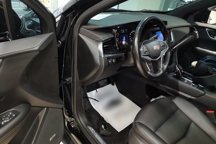 Used Cadillac XT5 2022 2.0T Two-Wheel Drive Luxury Version
