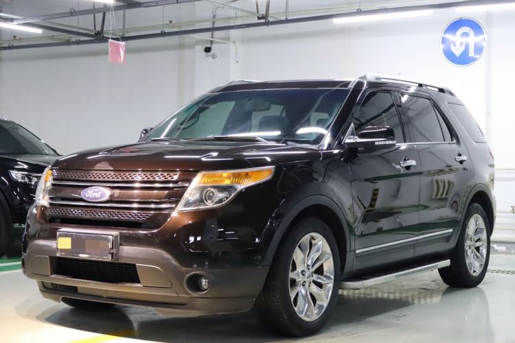 Used Ford Explorer 2013 3.5L Deluxe Model
