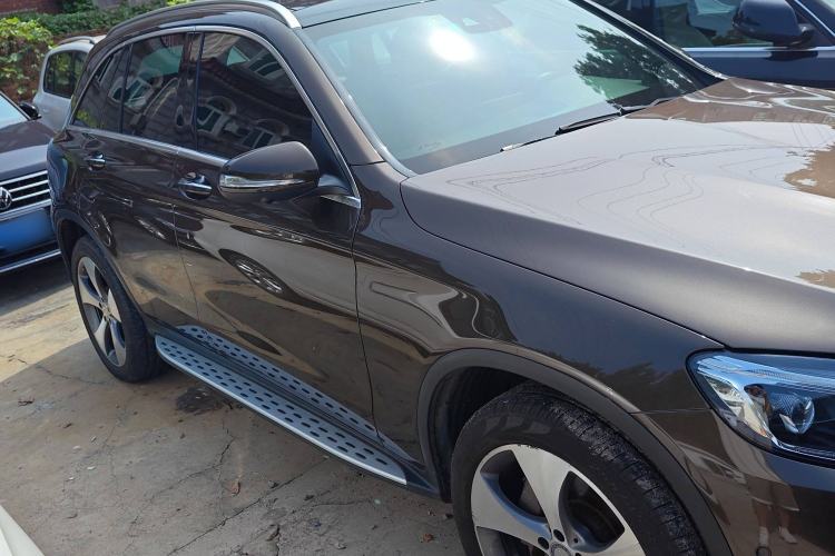 Used Mercedes-Benz GLC 2016 GLC 300 4MATIC Luxury Model
