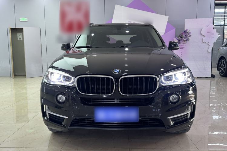 Used BMW X5 2015 xDrive28i
