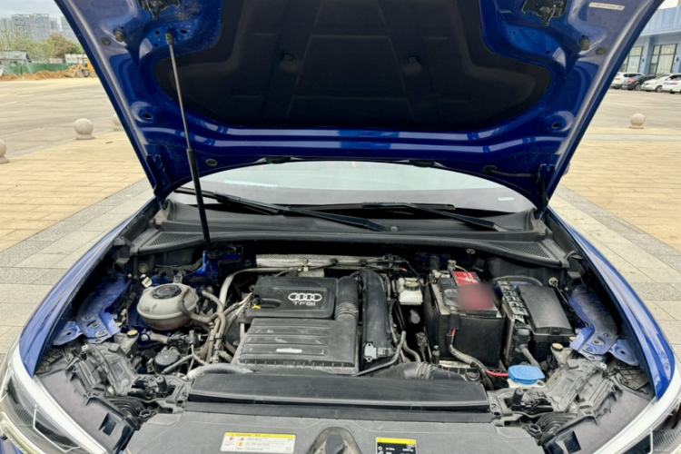 Used Audi Q3 2019 35 TFSI Advanced Dynamic Edition
