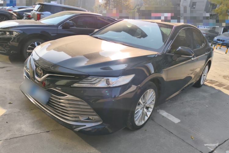 Used Toyota Camry 2019 2.5G Luxury Edition China VI Standard
