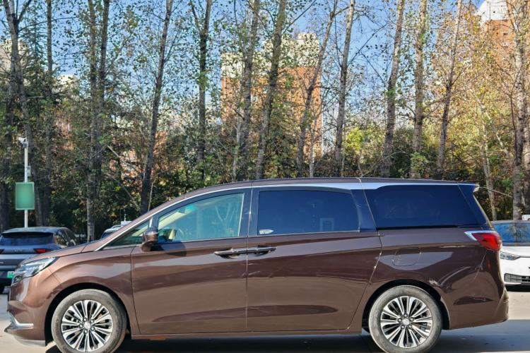 Used Buick GL8 2021 ES Landtrek 653T Luxury Model