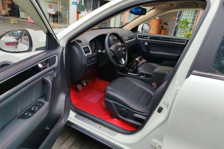 Used Yema T70 2016 Upgraded Model 1.5T Manual Leading Version