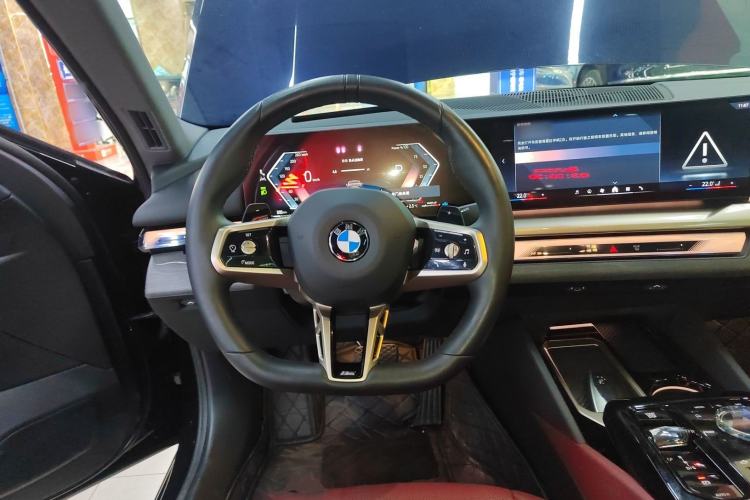 Used BMW 5 Series 2025 530Li Luxury Edition M Sport Package
