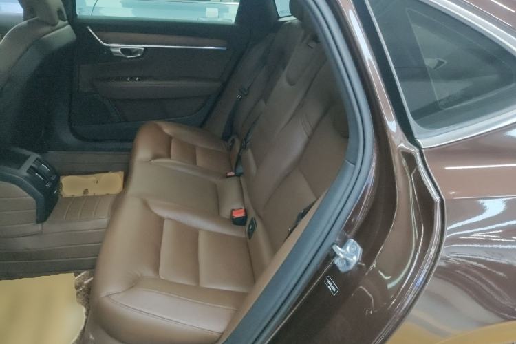 Used Volvo S90 2020 T5 Zhiyi Luxury Edition
