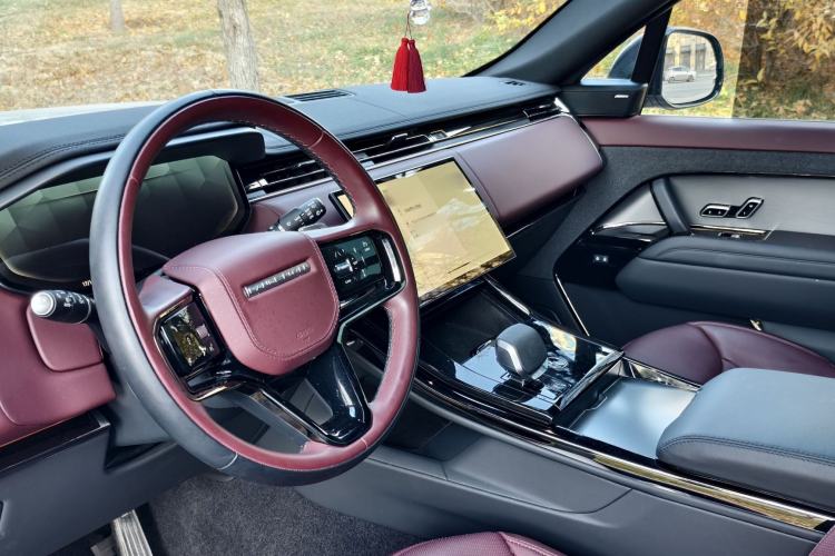 Used Land Rover Range Rover Sport 2024 400PS Flagship Edition
