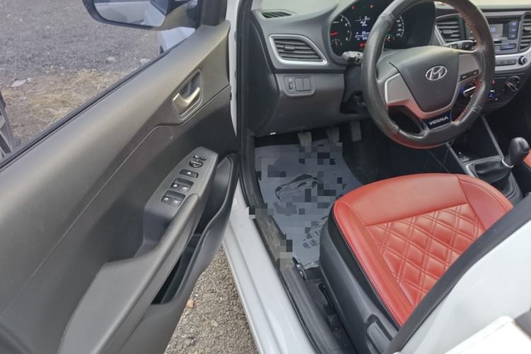 Used Hyundai Verna 2016 1.4L Manual Cool Edition GLS
