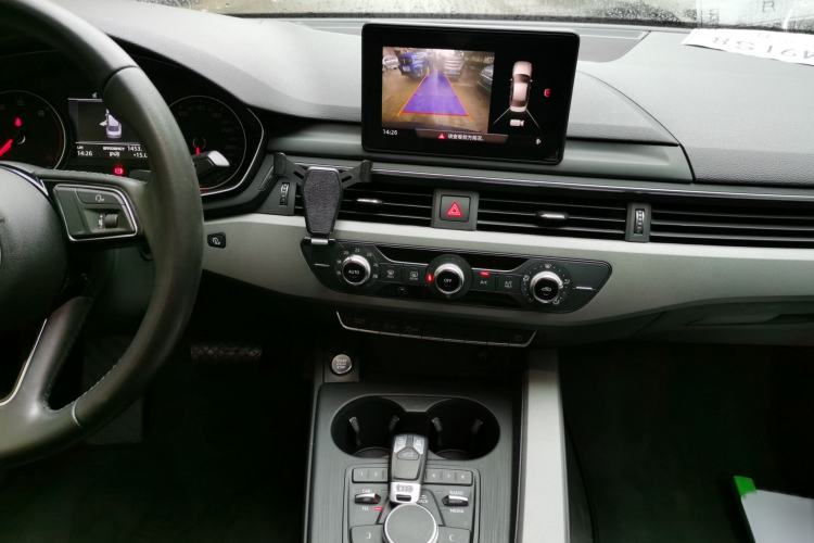 Used Audi A4L 2017 Plus 40 TFSI Ambition Model