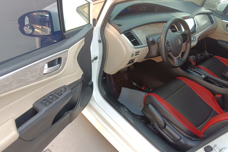 Used Honda Jade 2020 1.8L automatic Comfort version
