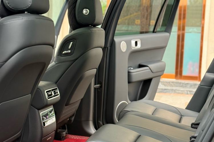 Used Li Auto L7 2023 Pro Model
