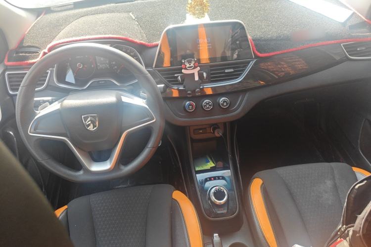 Used Baojun 310 2017 1.5L Automatic Fashion Model
