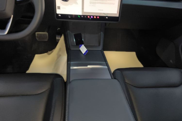 Used Tesla Model 3 2025 Rear-Wheel-Drive Version
