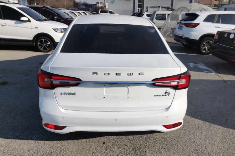 Used Roewe i5 2020 1.5L Manual 4G Connect Luxury Edition
