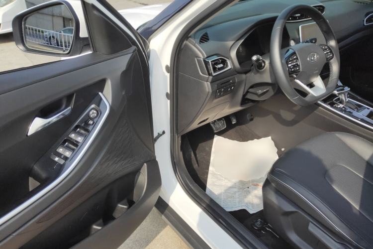 Used Hyundai ix25 2020 1.5L CVT GLS Smart Model
