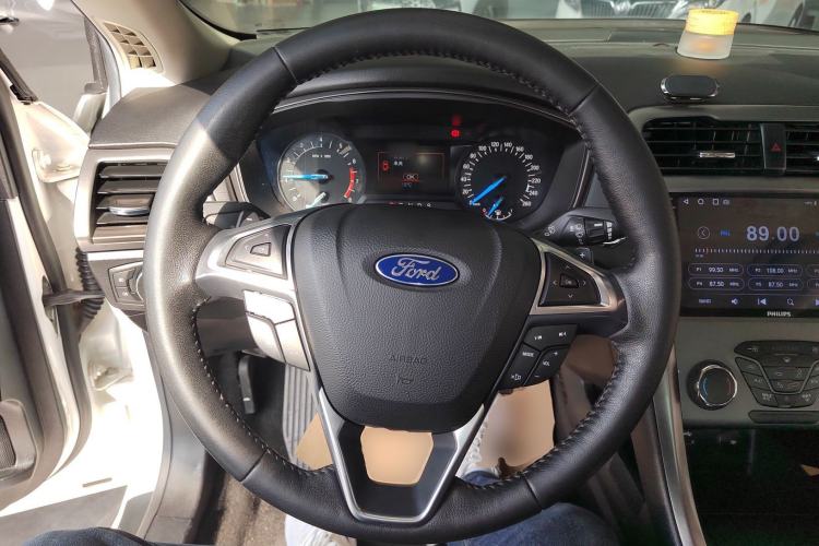 Used Ford Mondeo 2018 EcoBoost 180 Smart Control Fashion Model China VI Standard
