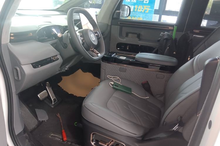 Used Zeekr MIX 2025 Intelligent Driving Version
