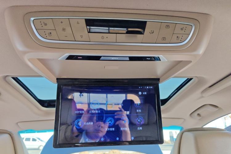 Used Buick GL8 2020 ES Land Cruiser 653T Luxury Model
