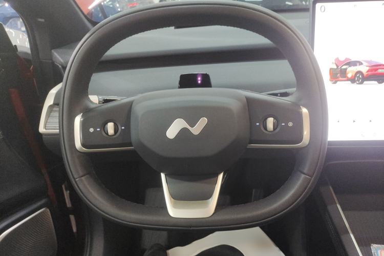 Used ONVO L60 2024 60 kWh All-Wheel Drive