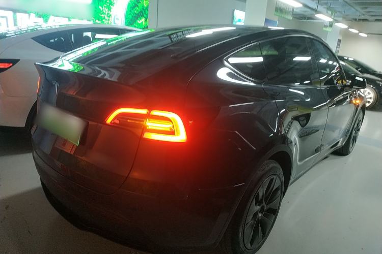 Used Tesla Model Y 2024 Rear-Wheel-Drive Version