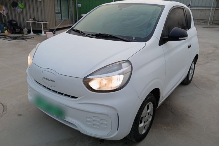 Used Roewe Clever 2021 302 km New Four-Seater Super-Efficient Version