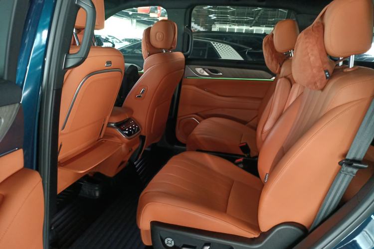 Used Wey Lanshan 2023 Four-Wheel Drive Ultra-Long Range Version
