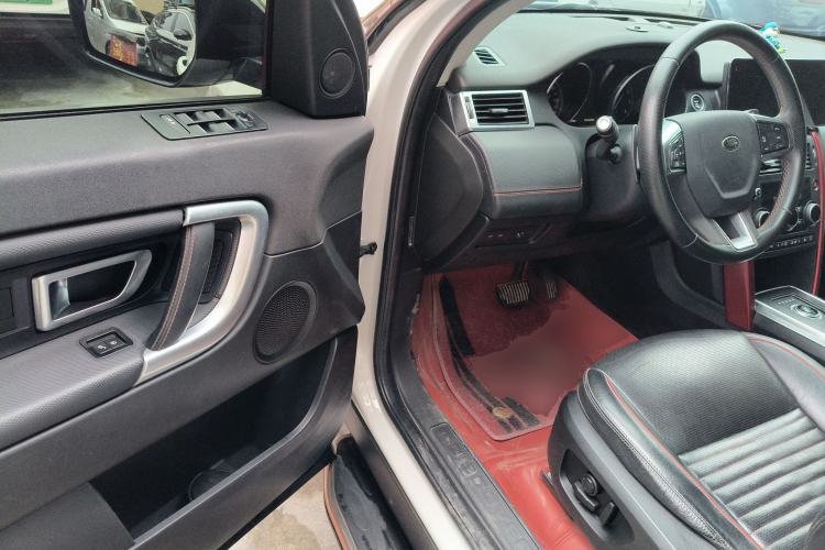 Used Land Rover Discovery Sport 2019 240 PS SE Dynamic Version China VI Standard
