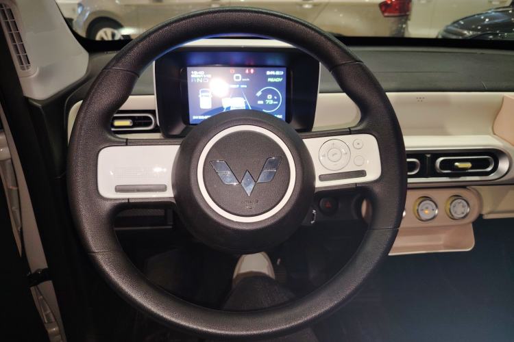 Used Wuling Hongguang MINIEV 2024 3rd Generation 215km Youth Edition
