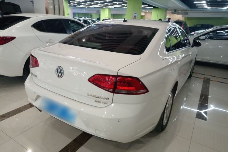 Used Volkswagen Lamando 2018 230TSI DSG Fashion Edition
