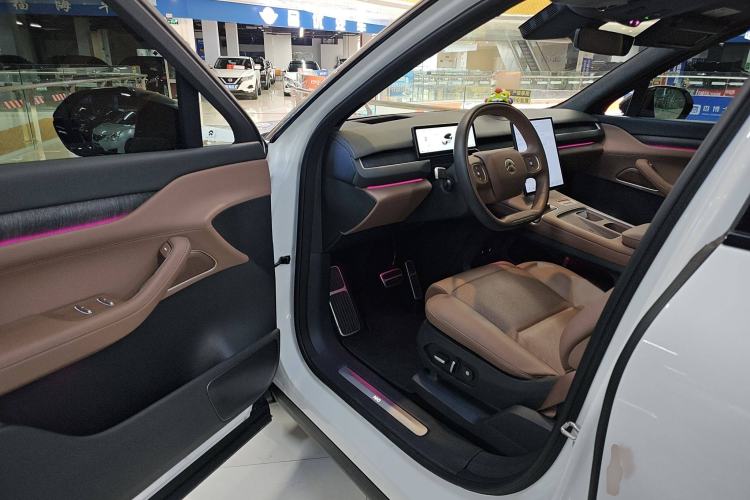 Used Nio ES8 2023 75 kWh
