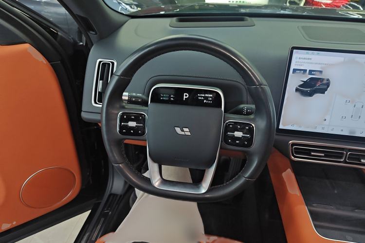 Used Li Auto L8 2023 Pro Model
