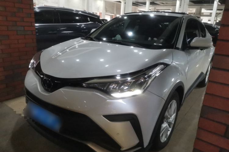 Used Toyota IZOA 2022 2.0L Yixing Version