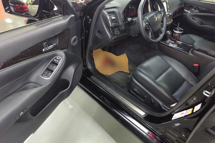 Used Toyota Crown 2018 2.0T Fashion Edition