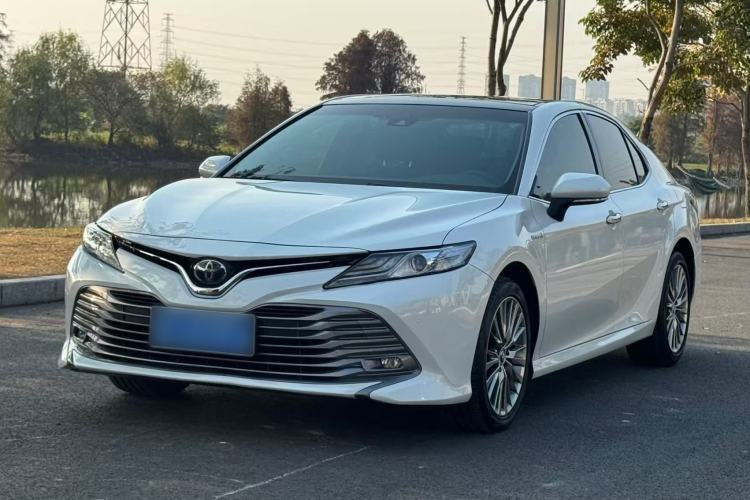 Used Toyota Camry 2019 Revised Version Dual-Engine 2.5 HG Luxury Edition