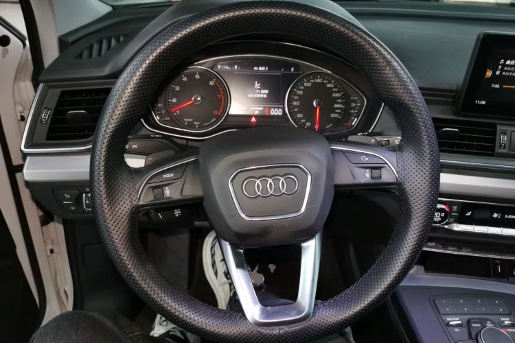 Used Audi Q5L 2020 Revised 40 TFSI Prestige Edition
